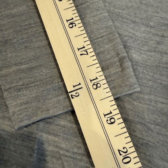 Lafayette 148 Wool Elastane Blend Gray 3/4 Sleeve V-Neck Women's Top Size Small - Picture 8 of 9